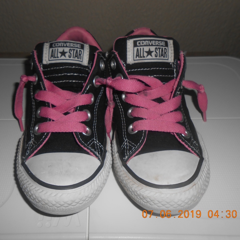 GIRLS CONVERSE